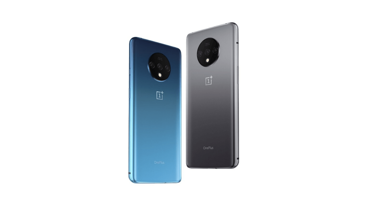 Two OnePlus 8 Phone Blue and Black